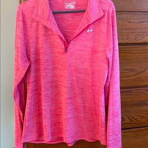 Under Armoir pullover